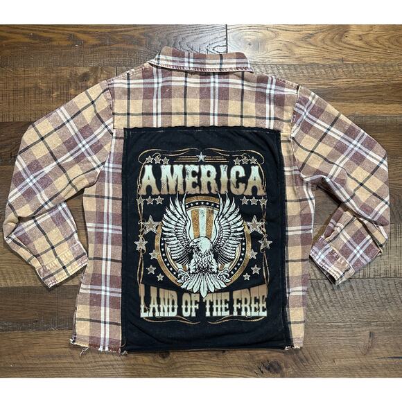 La La Land Creative Co Tops - La La Land Creative Co western 100% Cotton button Down shirt